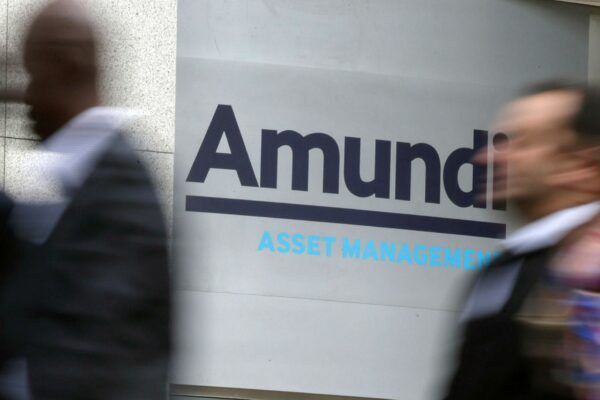 Amundi warns that parts of private equity market resemble ‘Ponzi schemes’