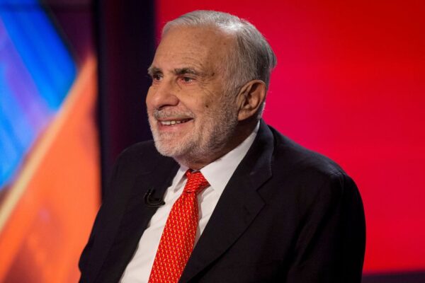 Icahn had Twitter stake worth over $500 mln before Musk’s about-face [buyout/ takeover]